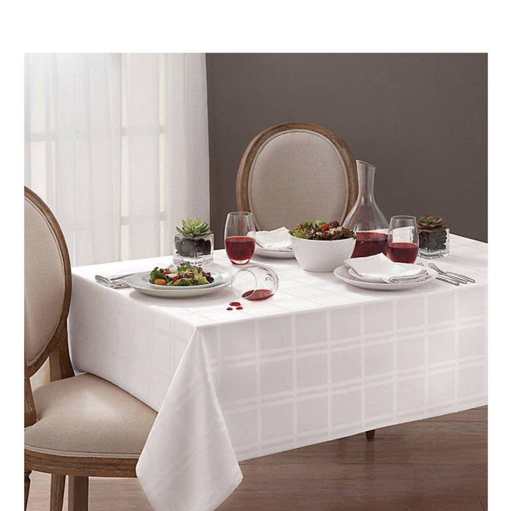 Origins tablecloth 60"x140"